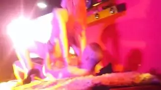 مسرح هاردكور: ممثلان يمارسان الجنس على كرسي